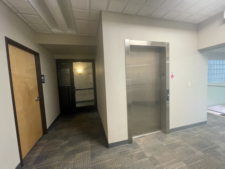 More Photos Of 300 W Main St, Boise Medical For Lease