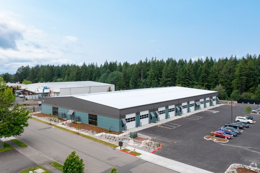 More Photos Of 7940 29th, Lacey Distribution For Lease
