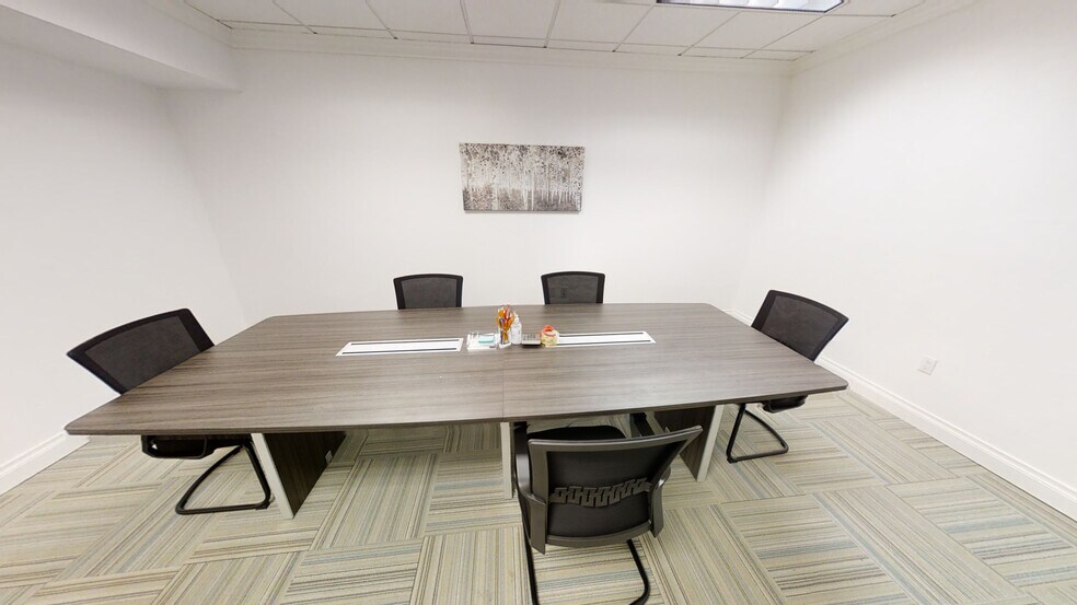 More Photos Of 262-264 Almeria Ave, Coral Gables Office For Lease