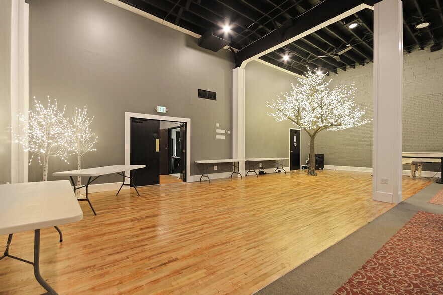 More Photos Of 105 Coal st, Mexico Specialty For Sale