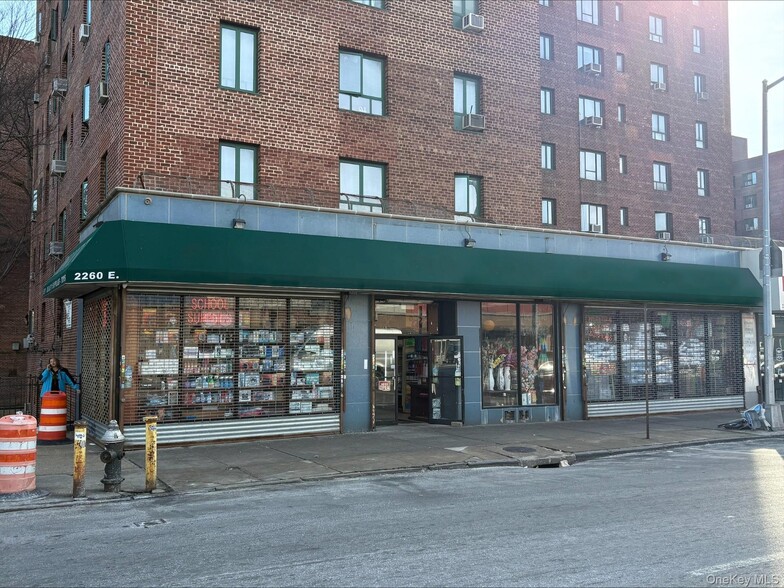 Primary Photo Of 2216-2260 E Tremont Ave, Bronx Storefront Retail Residential For Lease