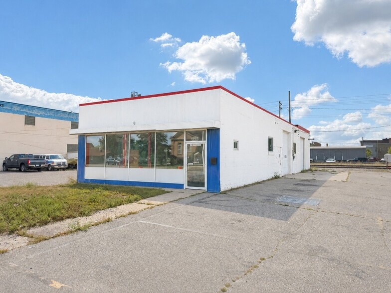 Primary Photo Of 624 Washington St, Brainerd Office For Sale