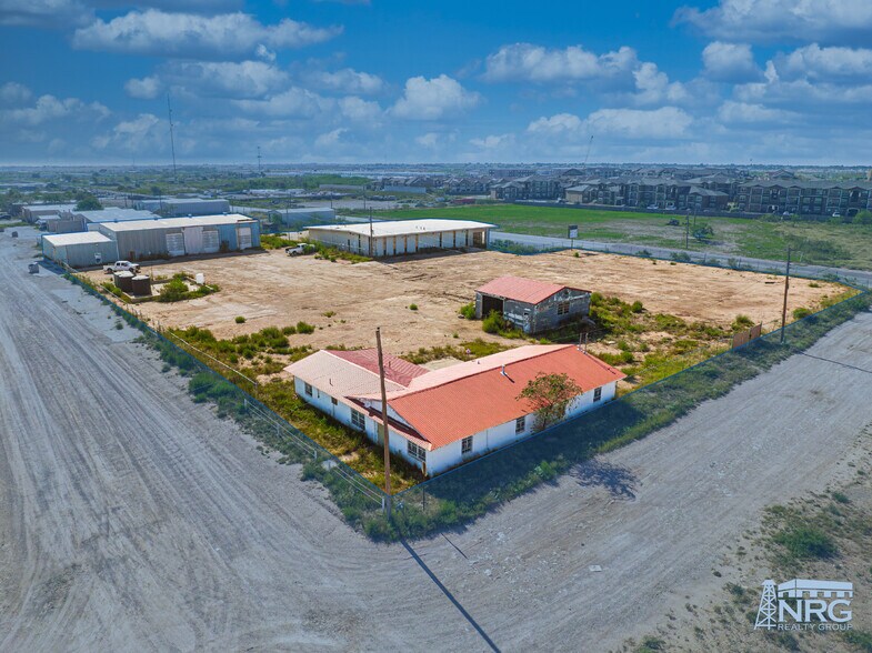 Primary Photo Of 1503 E Taylor Ave, Midland Industrial For Sale