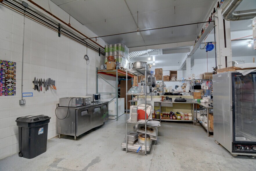 More Photos Of 1234 W Cerro Gordo St, Decatur Restaurant For Sale