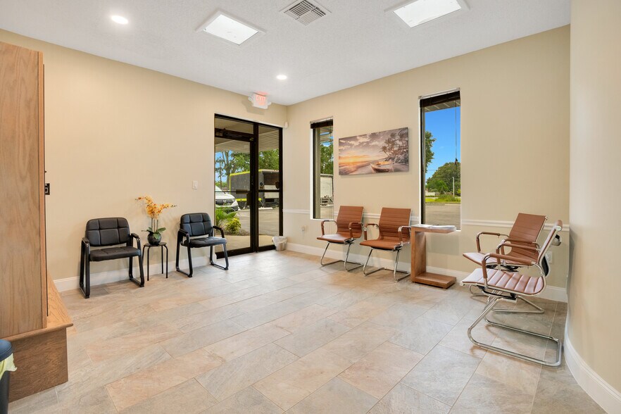 More Photos Of 1240 E Normandy Blvd, Deltona Office For Lease