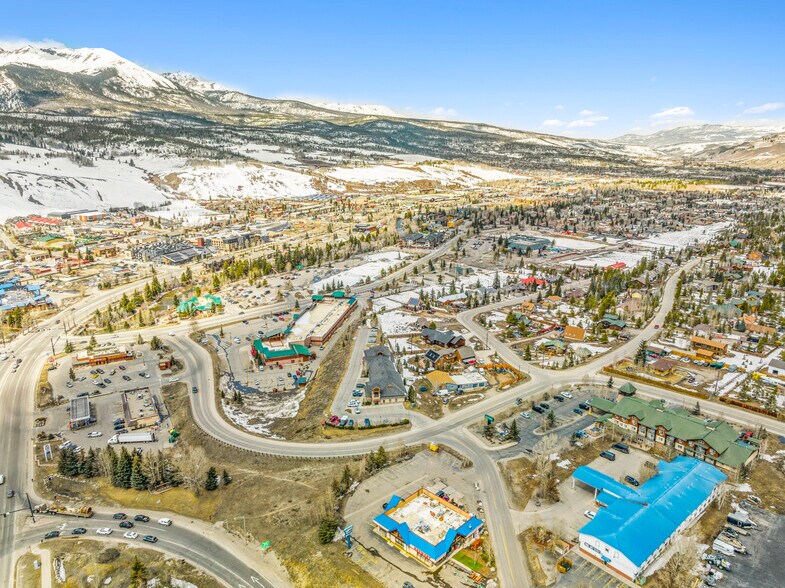 More Photos Of 265 Tanglewood Ln, Silverthorne Medical For Sale