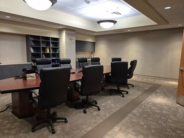 More Photos Of 115 Wrights St, Hot Springs Medical For Lease