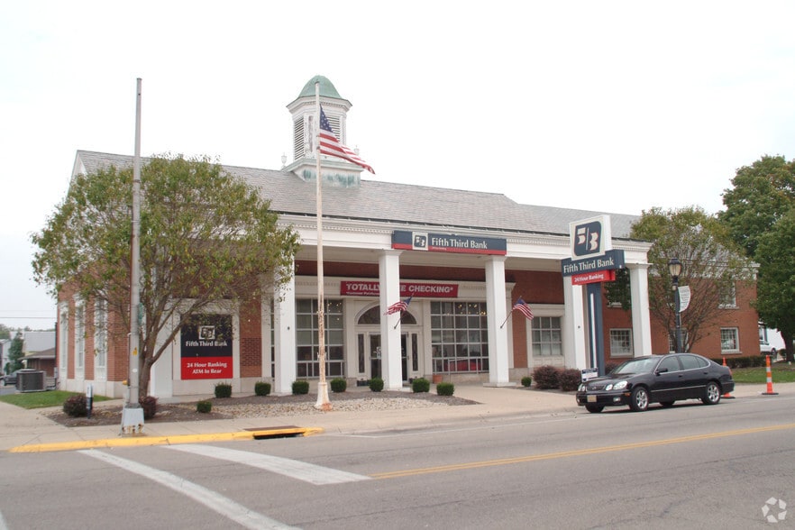 More Photos Of 125 W Main St, Fairborn Freestanding For Sale