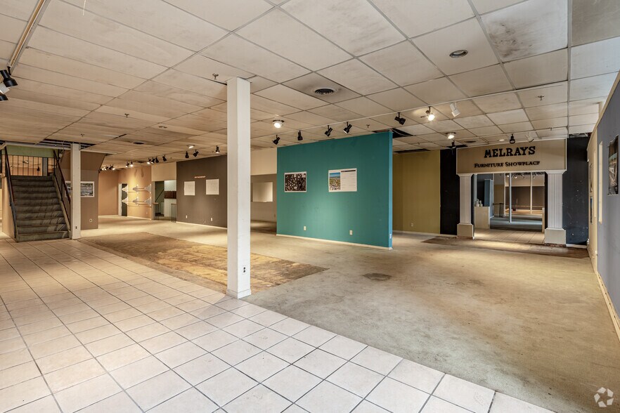 More Photos Of 55 Ridge Rd, North Arlington Storefront For Sale