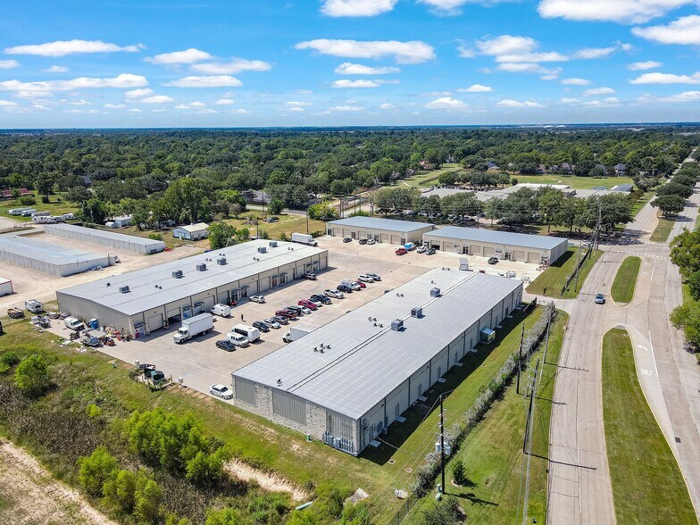 More Photos Of 17939 Kieth Harrow Blvd, Houston Showroom For Lease