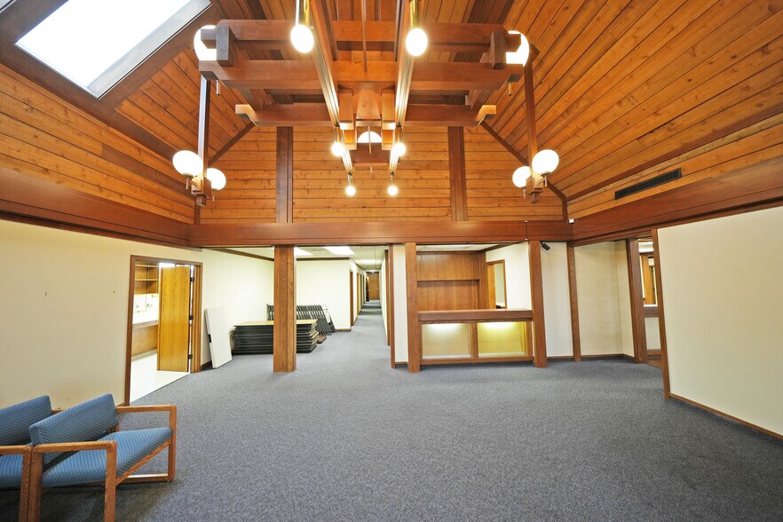 More Photos Of 401 S 12th Ave, Yakima Medical For Sale