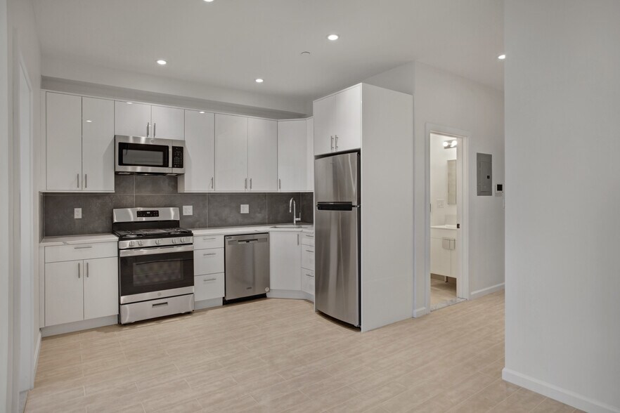 More Photos Of 1327 Prospect Pl, Brooklyn Apartments For Sale
