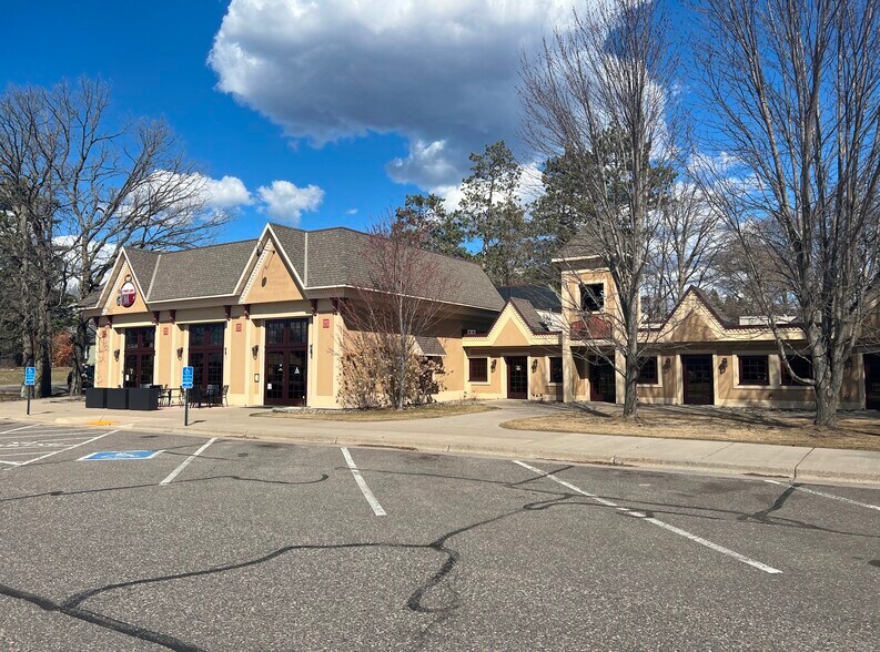 More Photos Of 31108 Government Dr, Pequot Lakes Freestanding For Lease