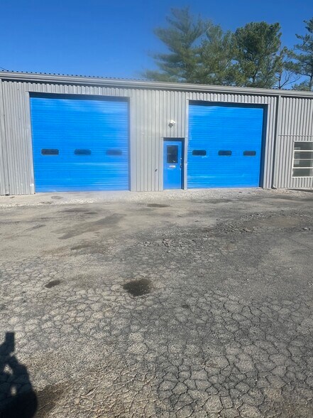 Primary Photo Of 294 Front Royal Rd, Strasburg Auto Repair For Lease