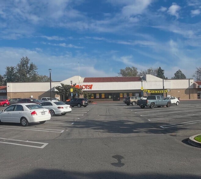 Primary Photo Of 2705-2759 N Grand Ave, Santa Ana Unknown For Sale