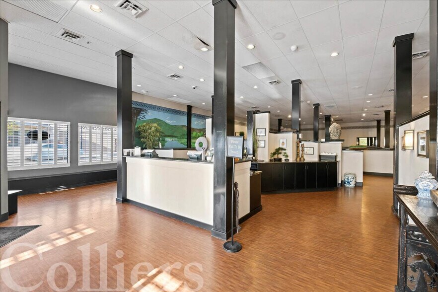 More Photos Of 117 12th Ave S, Nampa Restaurant For Sale