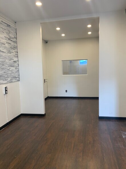 More Photos Of 1935-1937 Federal Blvd, Denver Freestanding For Lease