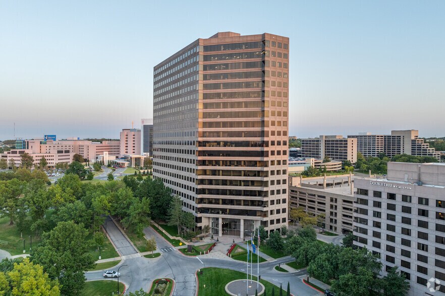 More Photos Of 6100-6120 S Yale Ave, Tulsa Unknown For Lease