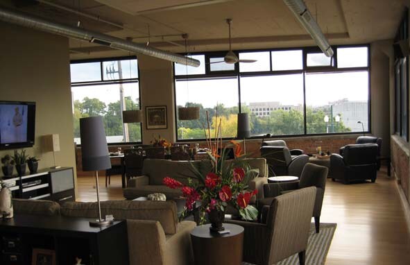 More Photos Of 1101 Mound Ave, Racine Warehouse For Lease