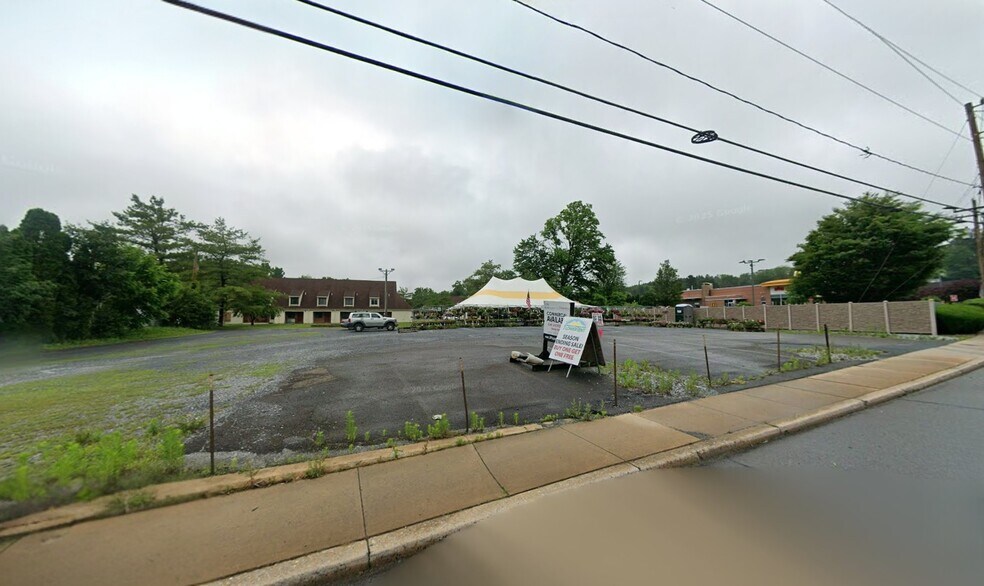 More Photos Of 445-453 Main Street st, Walnutport Land For Sale