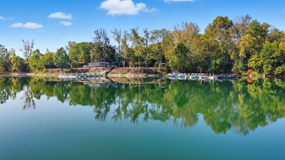 More Photos Of 340 Central Ave, Carlisle Marina For Sale