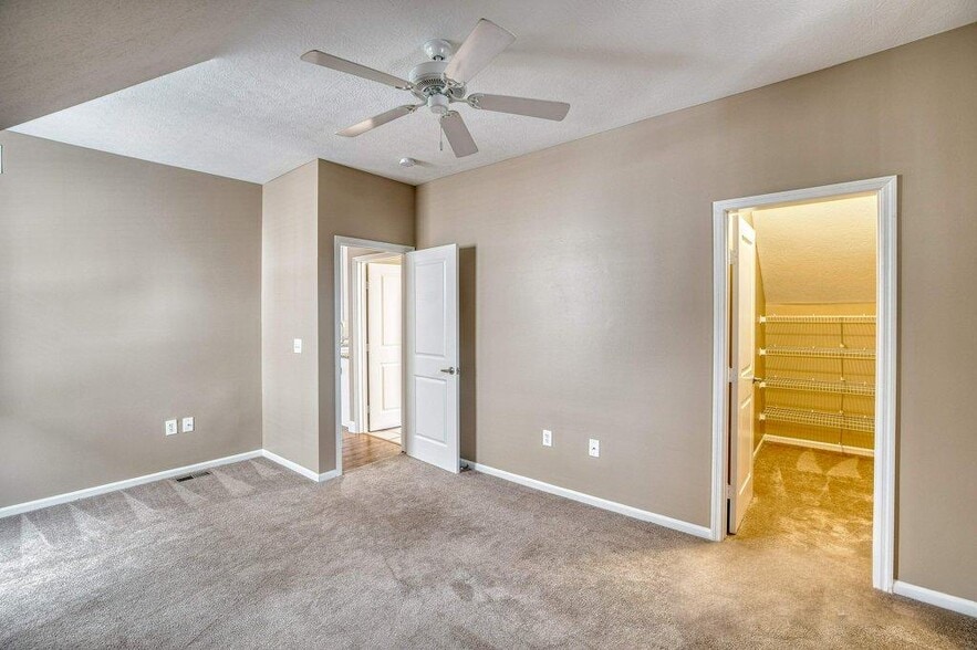 More Photos Of 1753-1791 Drayton Park Court, Columbus Multifamily For Sale
