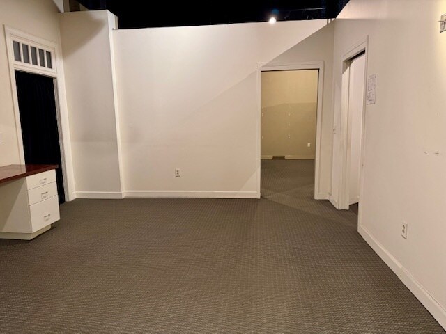 More Photos Of 7121 Cockrill Bend Blvd, Nashville Warehouse For Lease