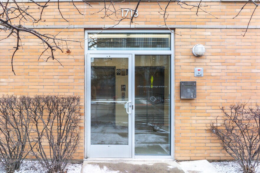 More Photos Of 1720-1740 Oak Ave, Evanston Apartments For Sale