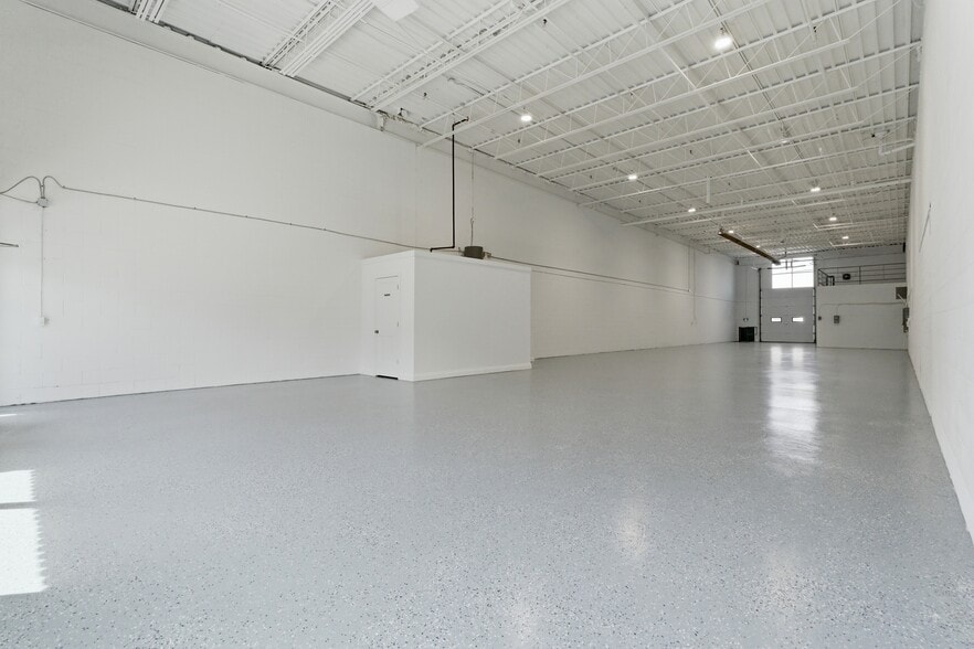 More Photos Of 397 Humberline Dr, Toronto Warehouse For Sale