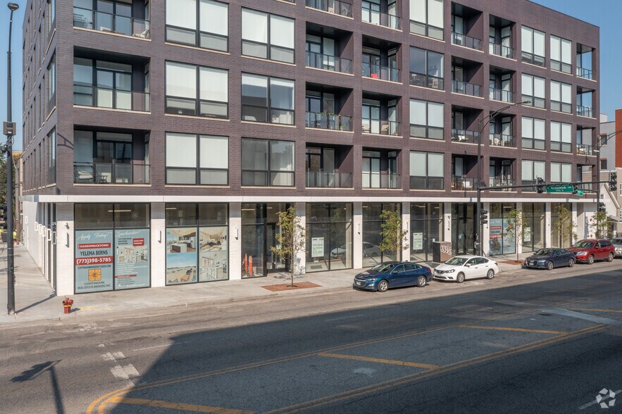 More Photos Of 1710 N Western Ave, Chicago Apartments For Lease