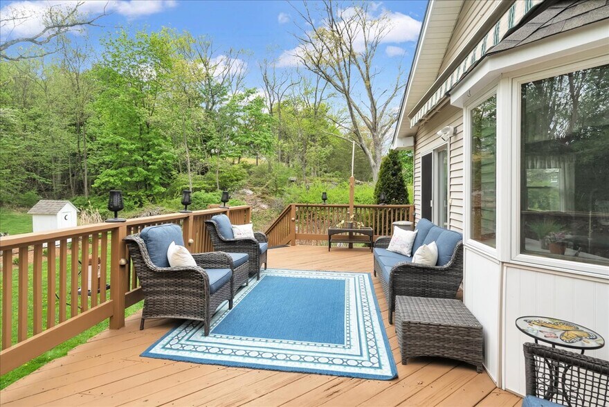 More Photos Of 47-49 Furnace ave, Wanaque Flex For Sale