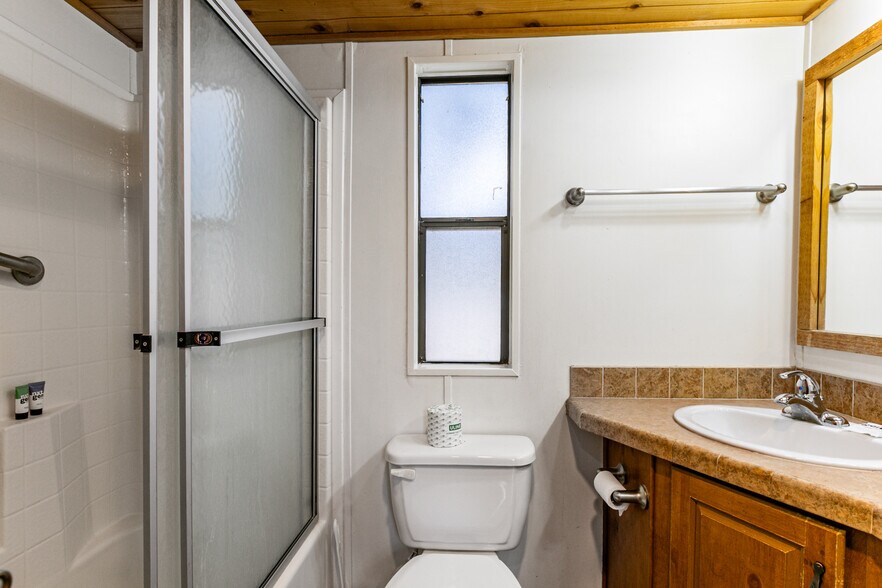 More Photos Of 5175 E Highway 35, Kamas Specialty For Sale