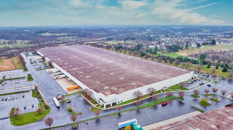 More Photos Of 100 Quality Cir, Harrisburg Distribution For Lease