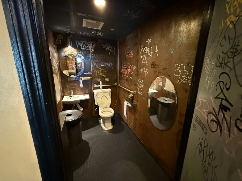 More Photos Of 276 5th Ave, Brooklyn Apartments For Lease