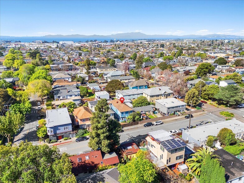 More Photos Of 3110 California St, Berkeley Multifamily For Sale