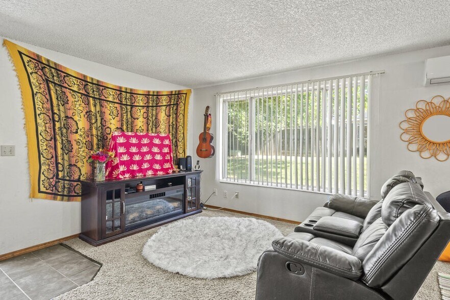 More Photos Of 3001 Juanipero Way, Medford Apartments For Sale