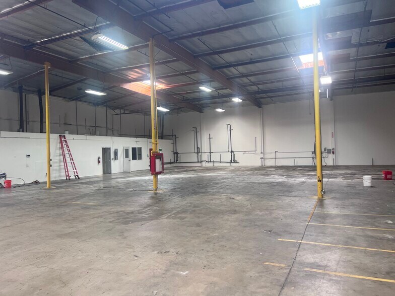 More Photos Of 14263 Proctor Ave, La Puente Unknown For Lease