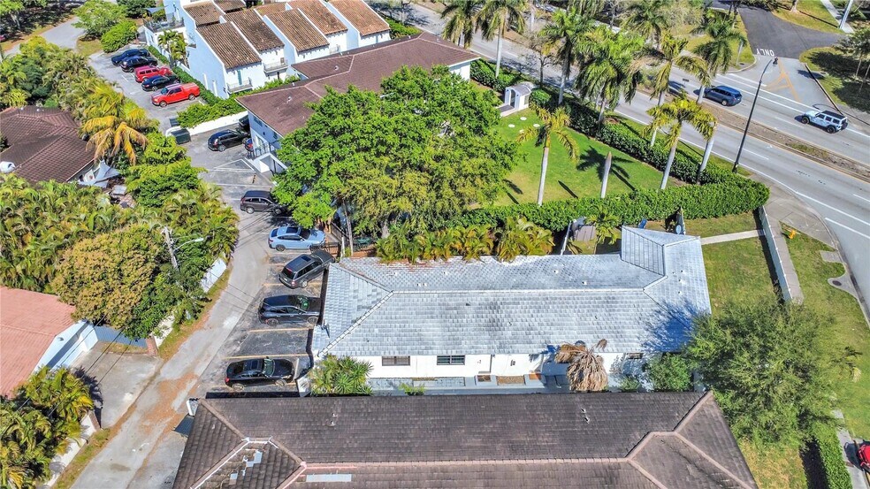 More Photos Of 715 NE 92nd St, Miami Apartments For Sale