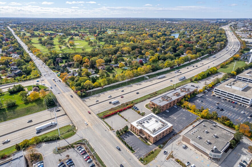More Photos Of 2208 Midwest Rd, Oak Brook Office For Lease