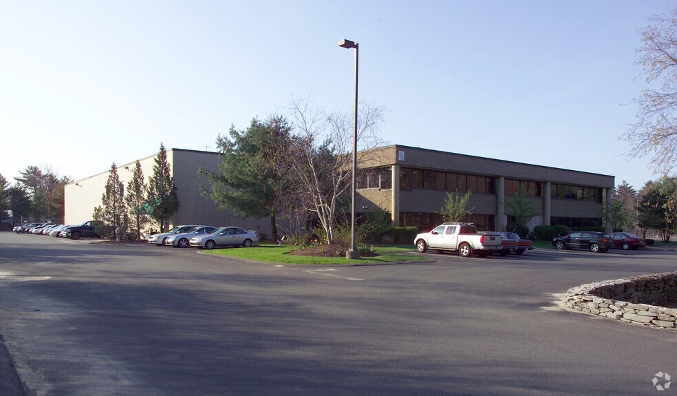 More Photos Of 50 Commerce Way, Norton Warehouse For Lease