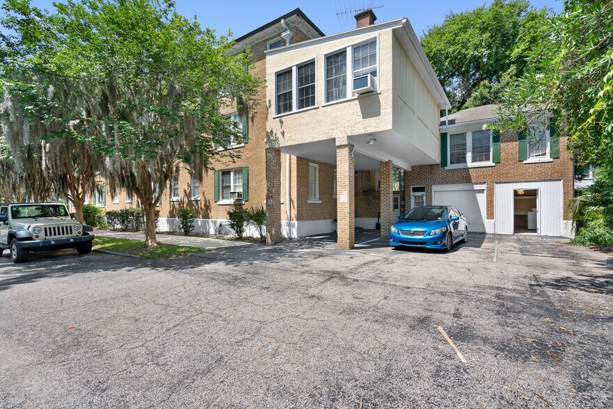 More Photos Of 124 Live Oak Ave, Daytona Beach Apartments For Sale