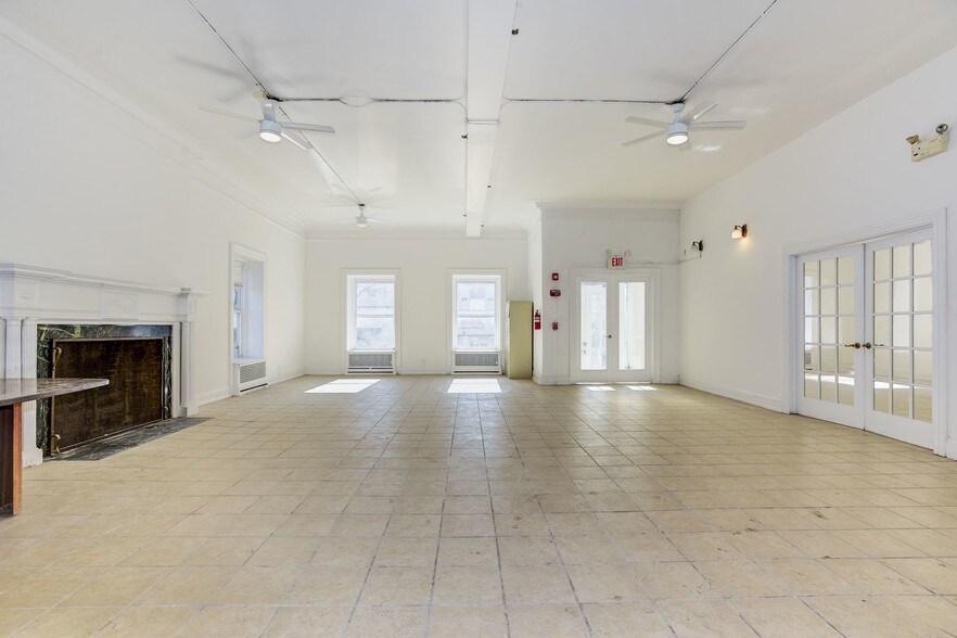 More Photos Of 140 E Hanover St, Trenton Schools For Sale