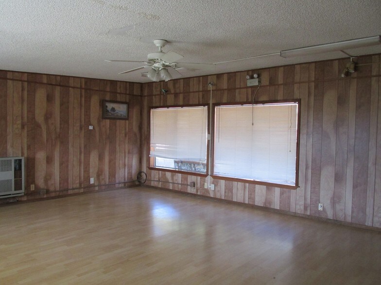 More Photos Of 38797 California 41, Oakhurst Apartments For Lease
