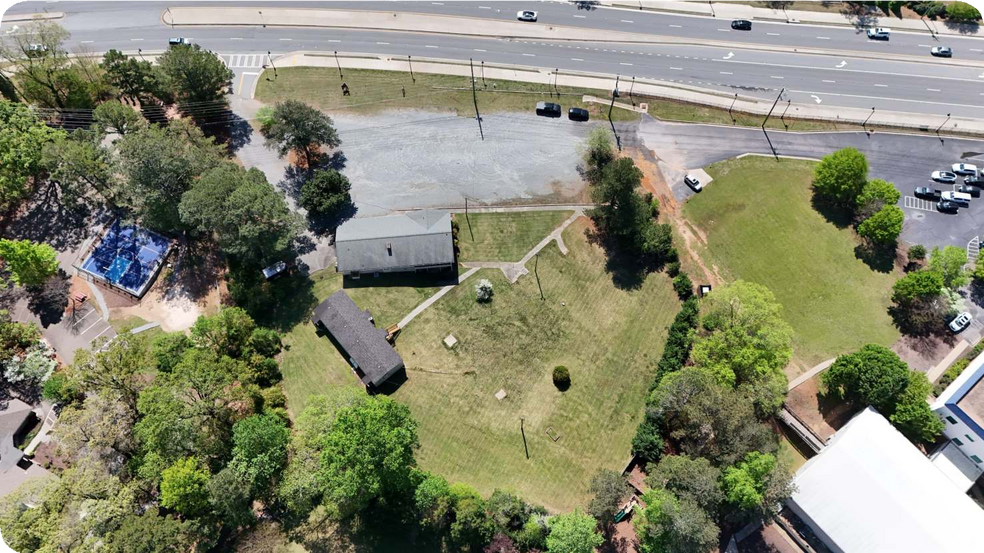 More Photos Of 4755 B Kimball Bridge Rd, Alpharetta Office For Lease