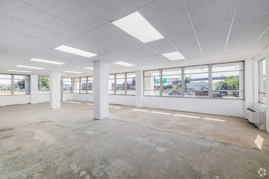 More Photos Of 6901 Old Keene Mill Rd, Springfield Office For Lease