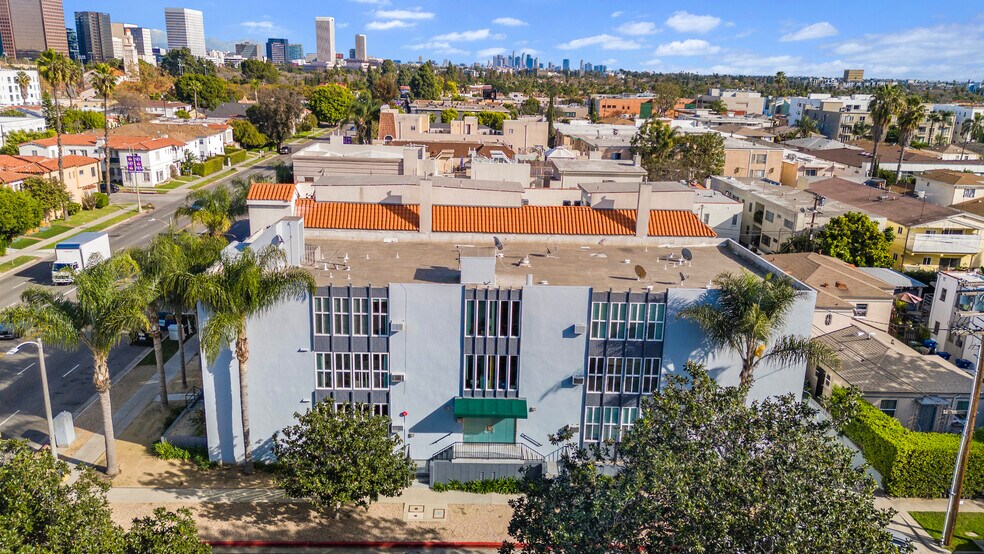 More Photos Of 1010 S Bedford St, Los Angeles Apartments For Sale