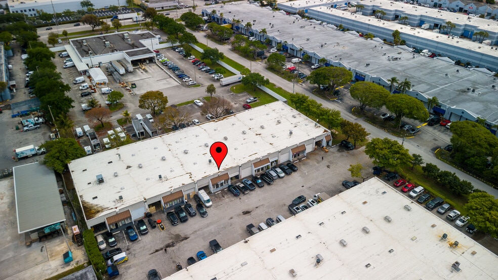 More Photos Of 7313 NW 56th St, Miami Warehouse For Sale
