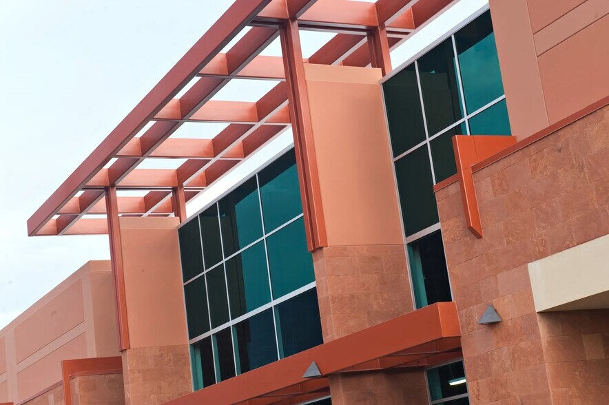 More Photos Of 2301 E Yeager Dr, Chandler Unknown For Lease