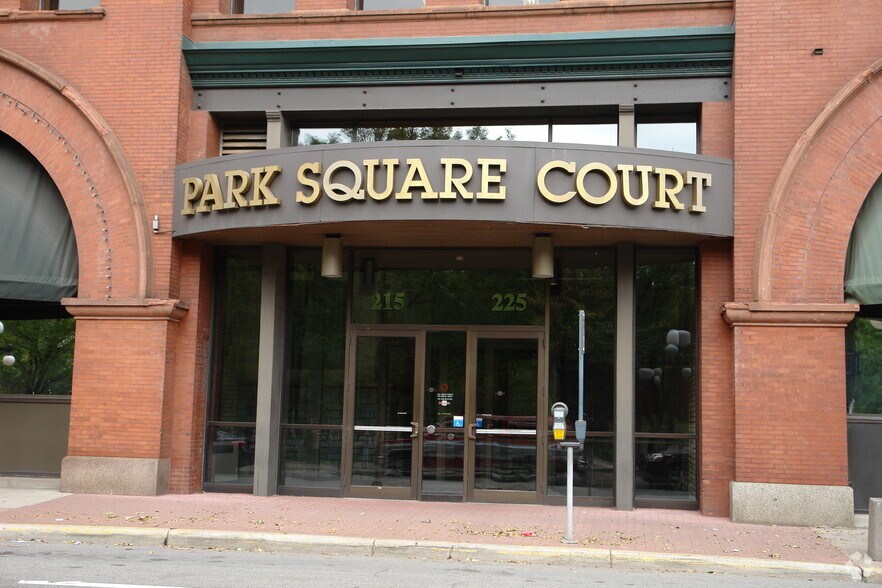 More Photos Of 400 Sibley St, Saint Paul Office For Sale