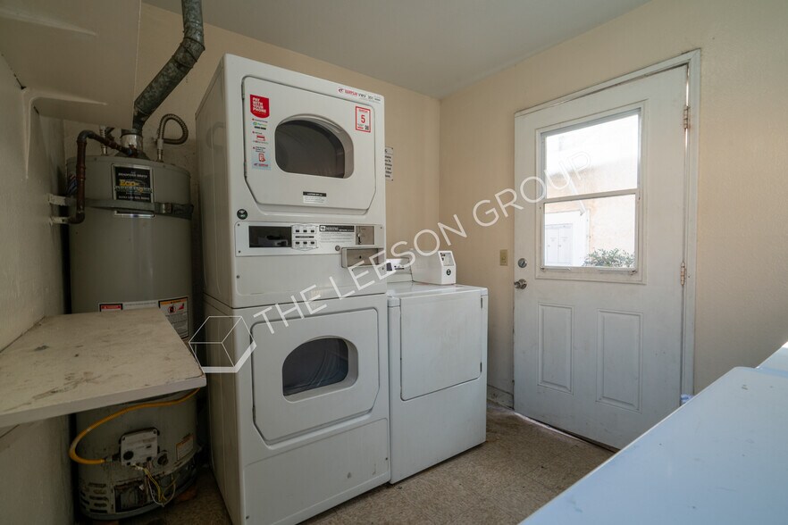 More Photos Of 550 Williamson Ave, Fullerton Apartments For Sale